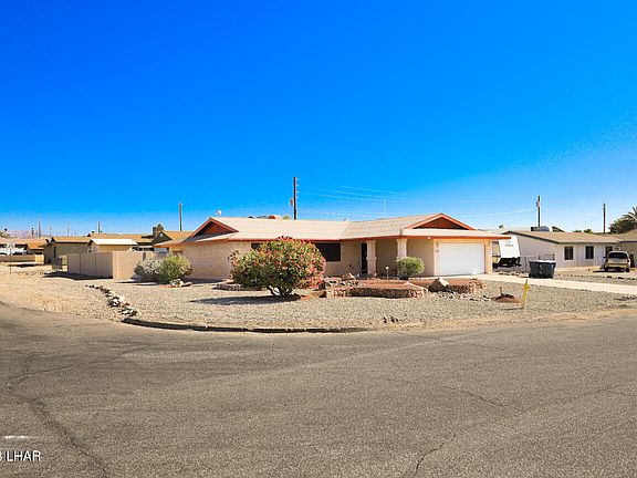 2nd image of 1740 Lake Havasu Ave N