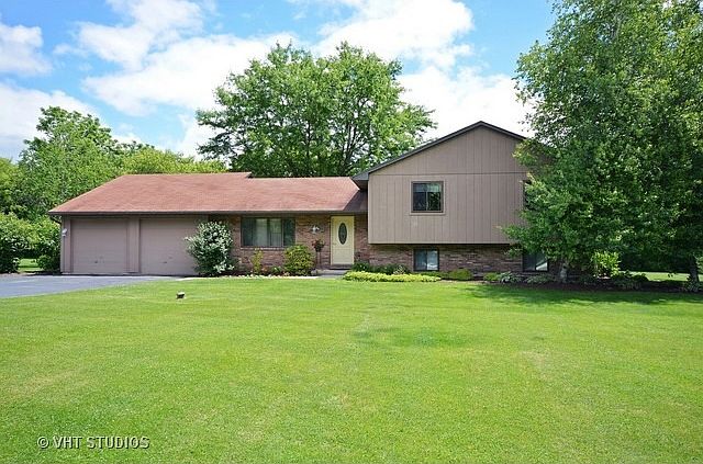 1st image of 8N011 Oak Dr