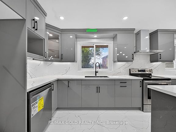5th image of 7 Larchmere Ave