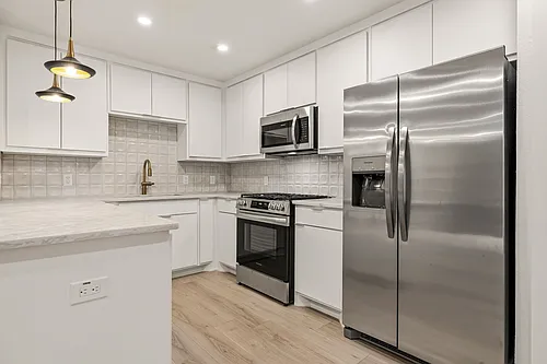 7537 Brentcove Cir Photo 1 7537 Brentcove Cir Photo 1
