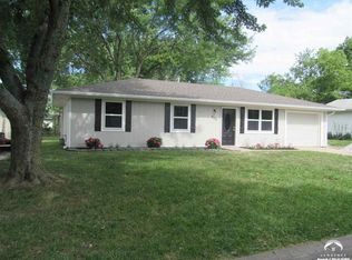 906 W 4th St, Edgerton, KS 66021