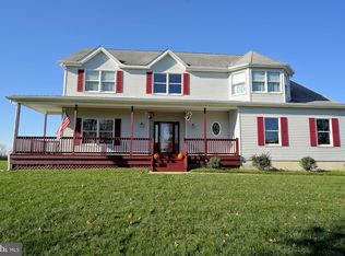 6 Mason Dr, Cream Ridge, NJ 08514