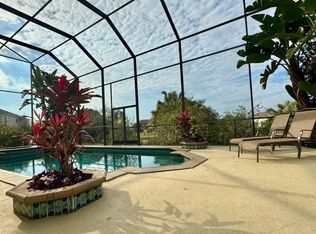 10858 Hoffner Edge Dr, Riverview, FL 33579