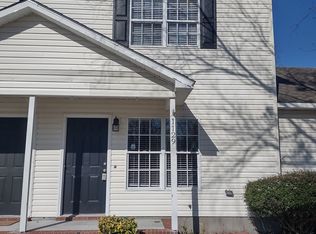 1129 W Pueblo Dr, Jacksonville, NC 28546
