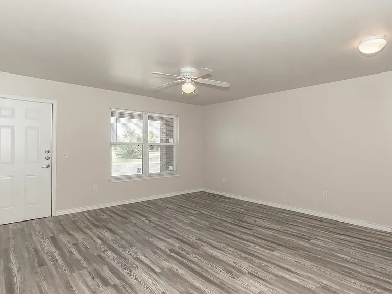 Amarillo Greentree Village — Photo 29