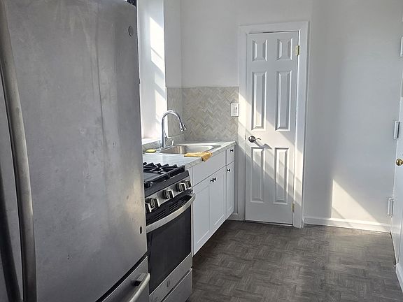 3rd image of 274 S 2nd St APT 29