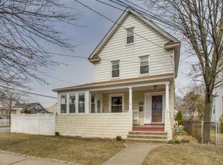 488 Pearl St, Oceanside, NY 11572