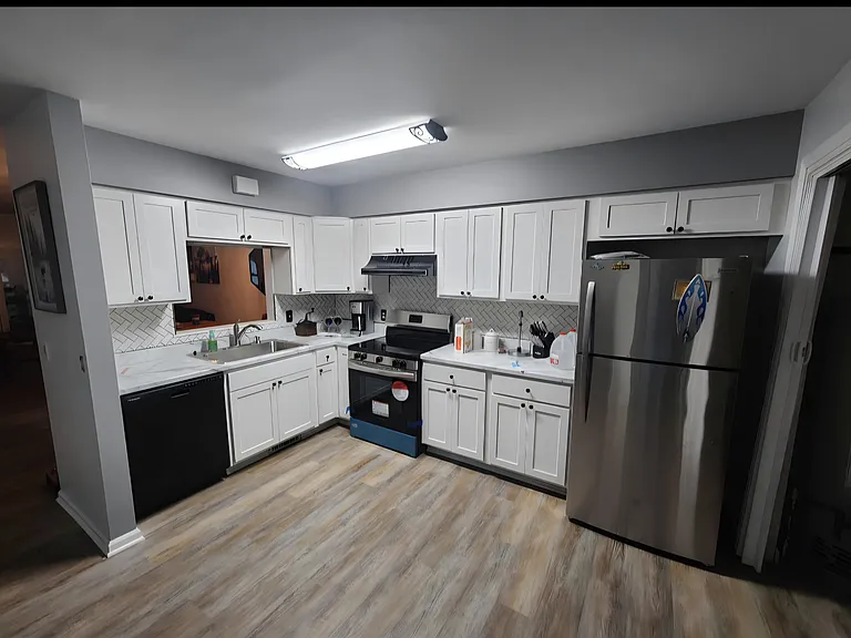 291-293 W Lovell St #291 — Photo 6