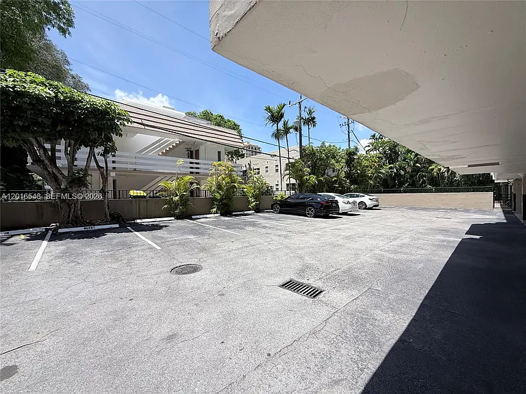 110 Salamanca Ave #PENTHOUSE — Photo 30