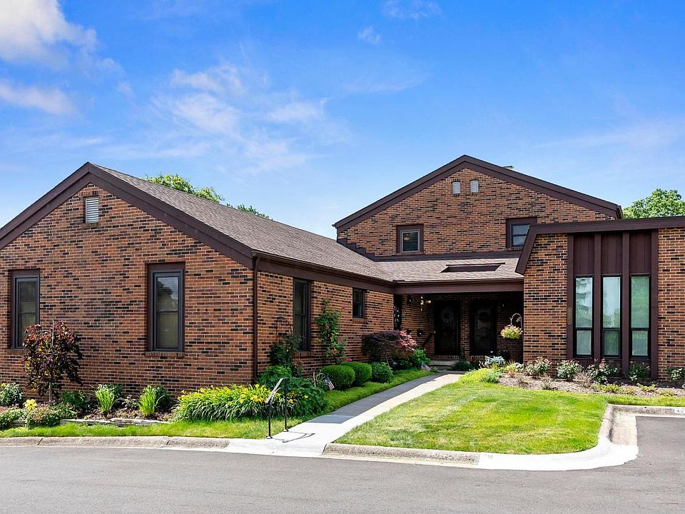 1st image of 4237 Chaucer Ln