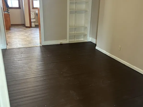 25 Olmstead St #27-1, Cohoes, NY 12047