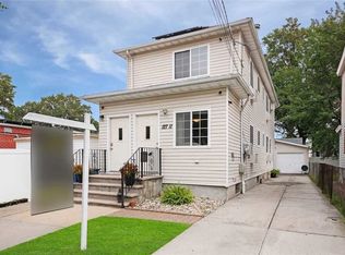 127-11 160th St, Jamaica, NY 11434