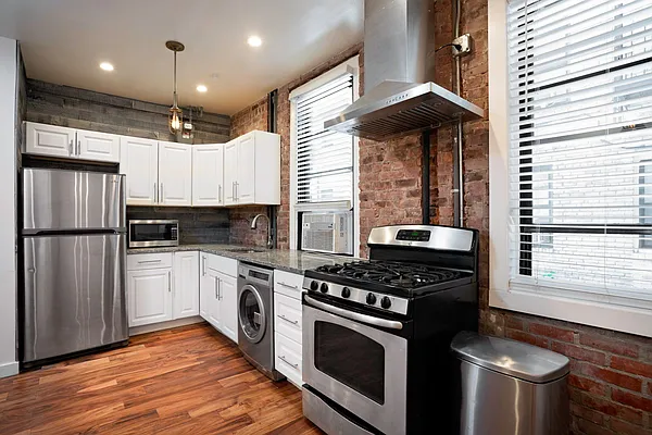 Rented by Keller Williams NYC | media 39