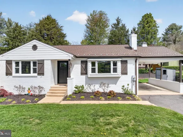 906 W Washington St, Middleburg, VA 20117