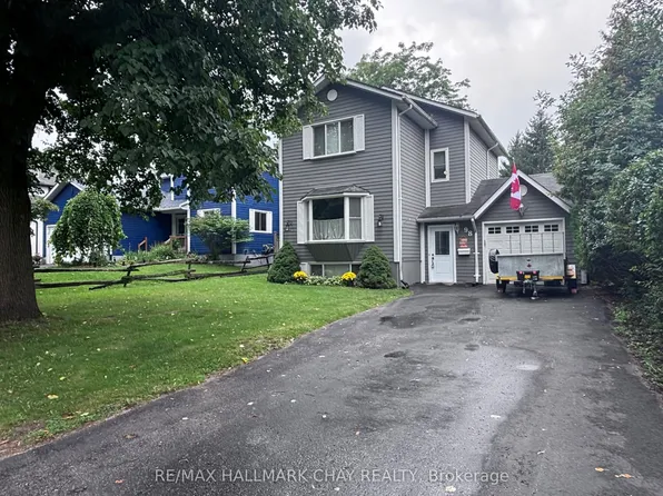 98 Elizabeth St, Barrie, ON L4N 6P2