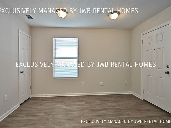 4th image of 1140 Union St E