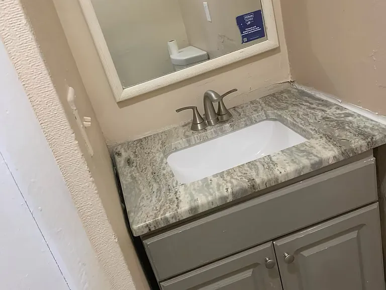 965 Martha Dr — Photo 11