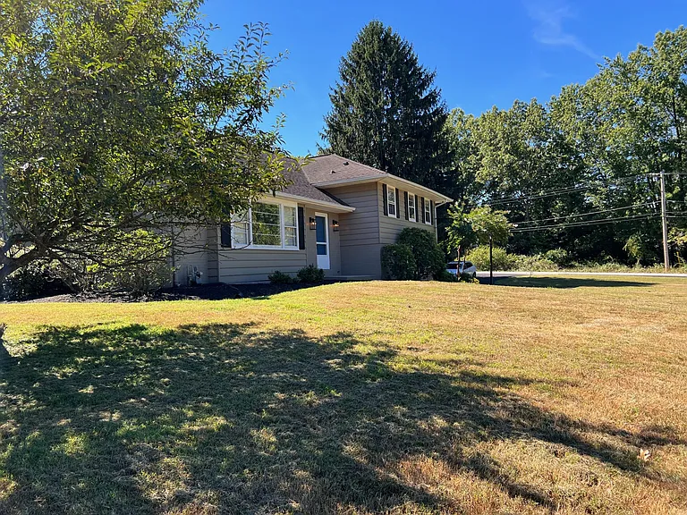 306 County Line Rd — Photo 2