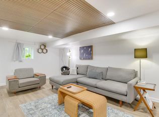 4642 W Montana St #ID1306856P, Chicago, IL 60639