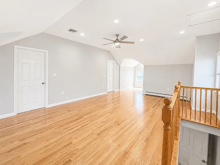 Primary Bedroom - 3rd floor
