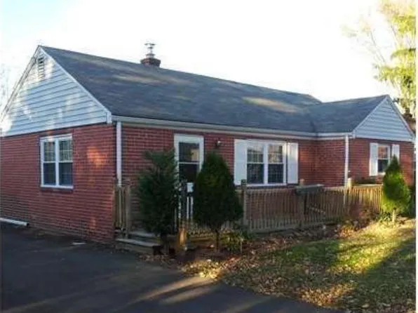 4611 Eugene Dr, Bristol, PA 19007