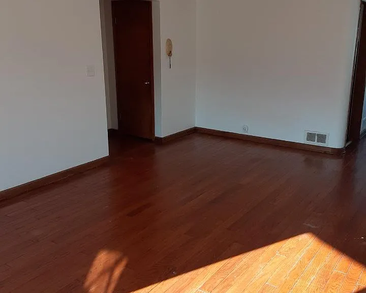 2216 Kenwood Blvd #3 — Photo 12