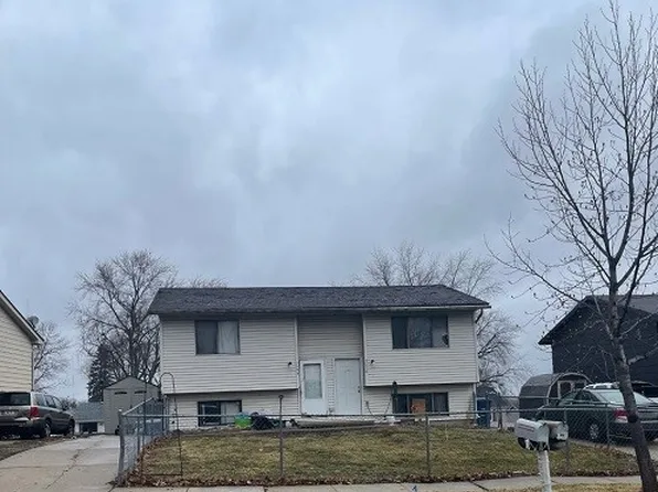 2024 E Caulder Ave, Des Moines, IA 50320