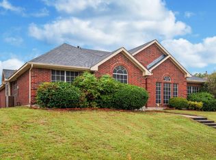 721 Claire View Dr, Desoto, TX 75115