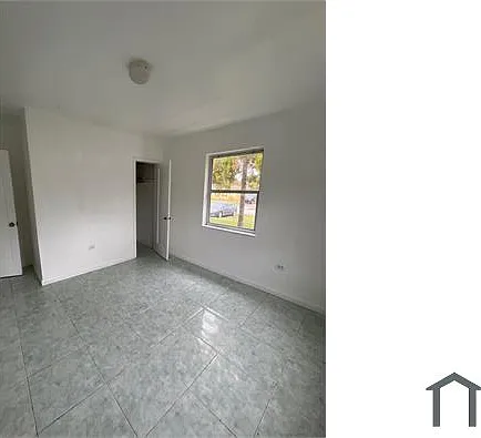1240 NE 143rd St — Photo 22
