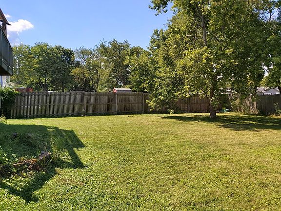 4th image of 424 Anna Marie Dr