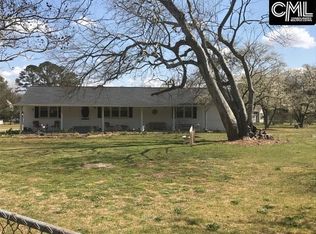 895 Medfield Rd, Lugoff, SC 29078