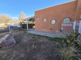 6700 Ivy Pl SW, Albuquerque, NM 87121