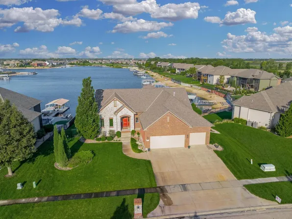 2693 N Bayside St, Wichita, KS 67205