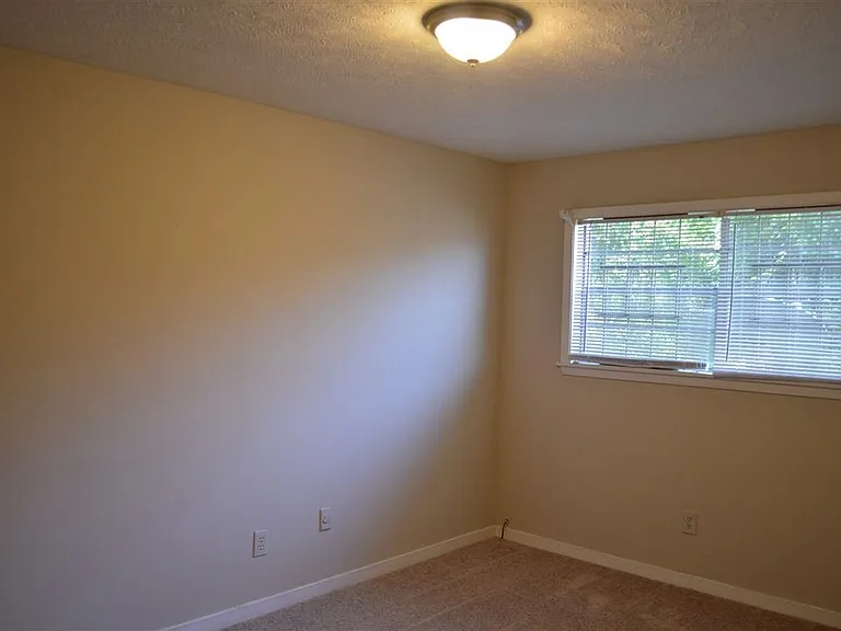 505 Lorenz Blvd #A — Photo 8