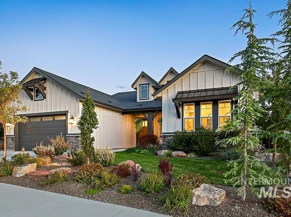 5811 E Foxgrove Dr, Boise, ID 83716
