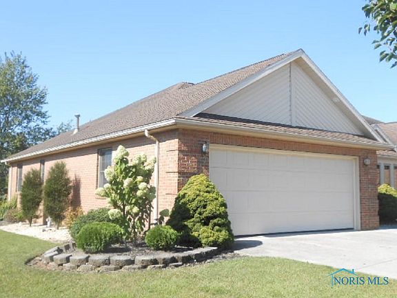 3rd image of 142 Saddlebrook Dr