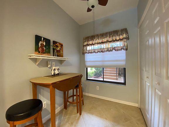 5th image of 155 Vintage Cir APT 103