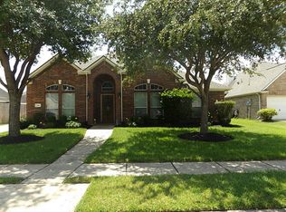 3806 Travis Lake Ct, Pearland, TX 77581