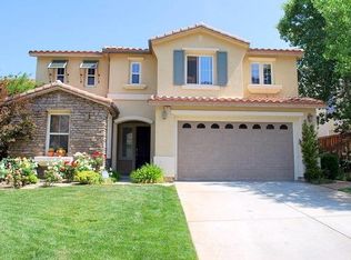17873 Wren Dr, Canyon Country, CA 91387