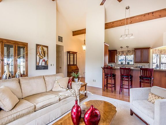 5th image of 1770 Regina Way