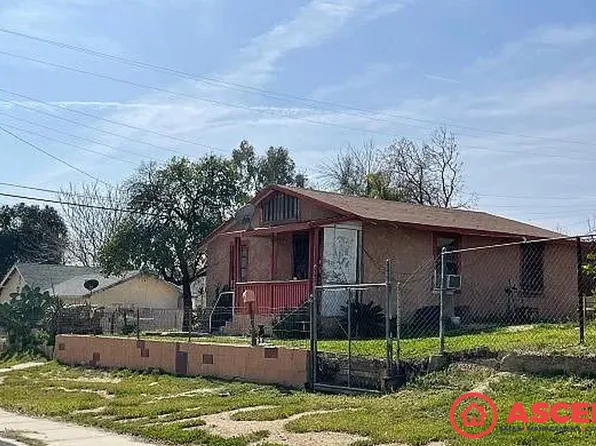 2418 N Inyo St, Bakersfield, CA 93305