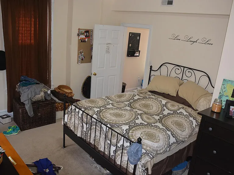 4237 Main St #2 — Photo 8