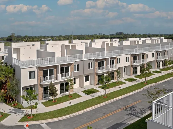 25829 SW 144th Ave, Homestead, FL 33032