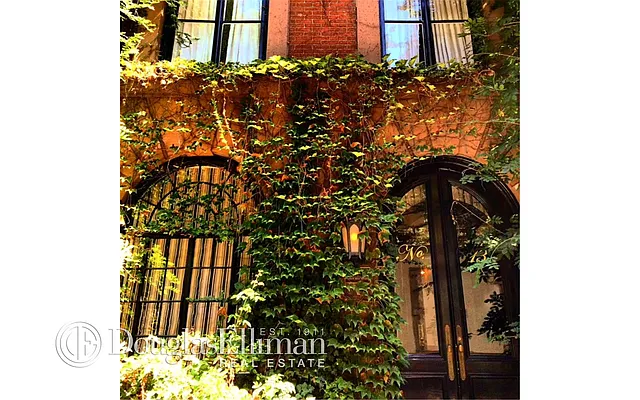 Rented by Douglas Elliman | media 23