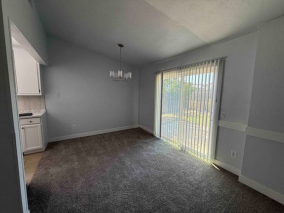 3rd image of 8620 Tiogawoods Dr