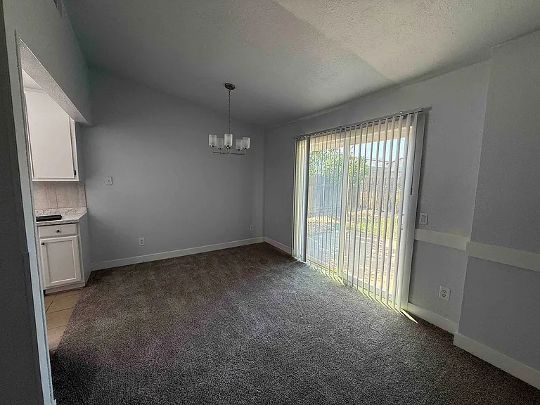 8620 Tiogawoods Dr — Photo 3