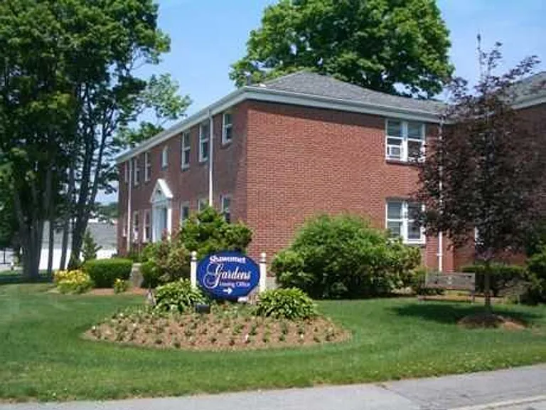 Shawomet Gardens Apartments — Photo 3