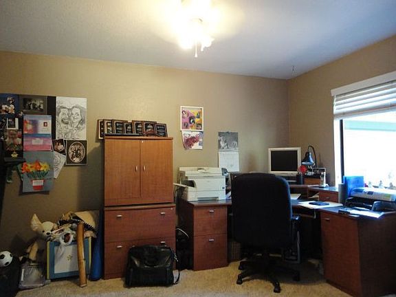 Office or 4th bedroom