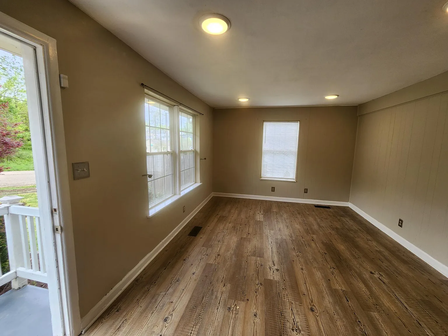 2 bed, 750 sqft, $1,700 — Photo 4