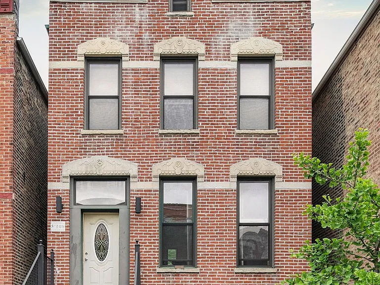 1651 S Throop St #1F — Photo 20